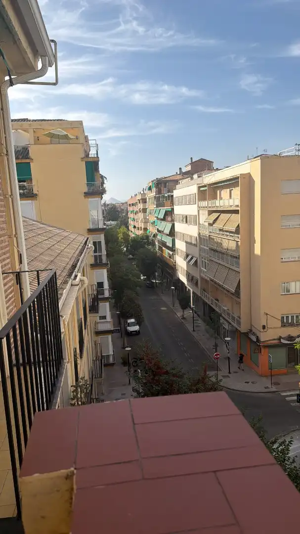 Piso con terraza en venta en Calle Gran Capitán 17