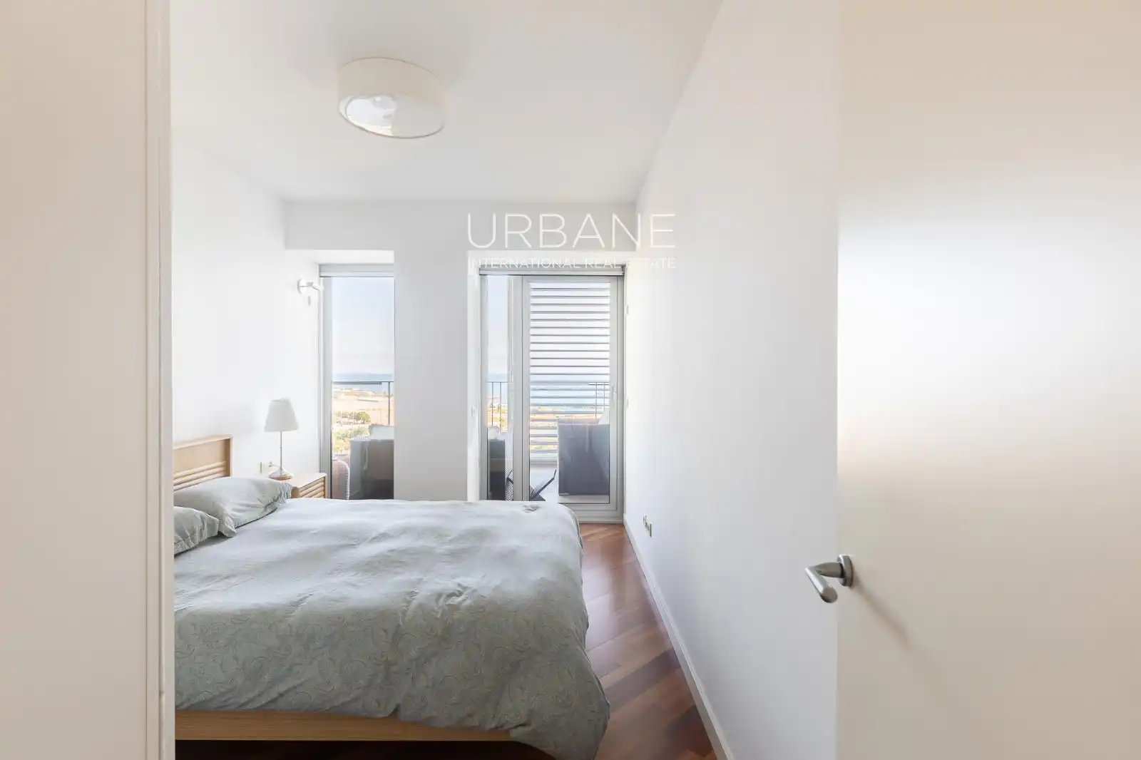 Habitación de Ático de alquiler en Barcelona con Aire acondicionado, Calefacción y Amueblado