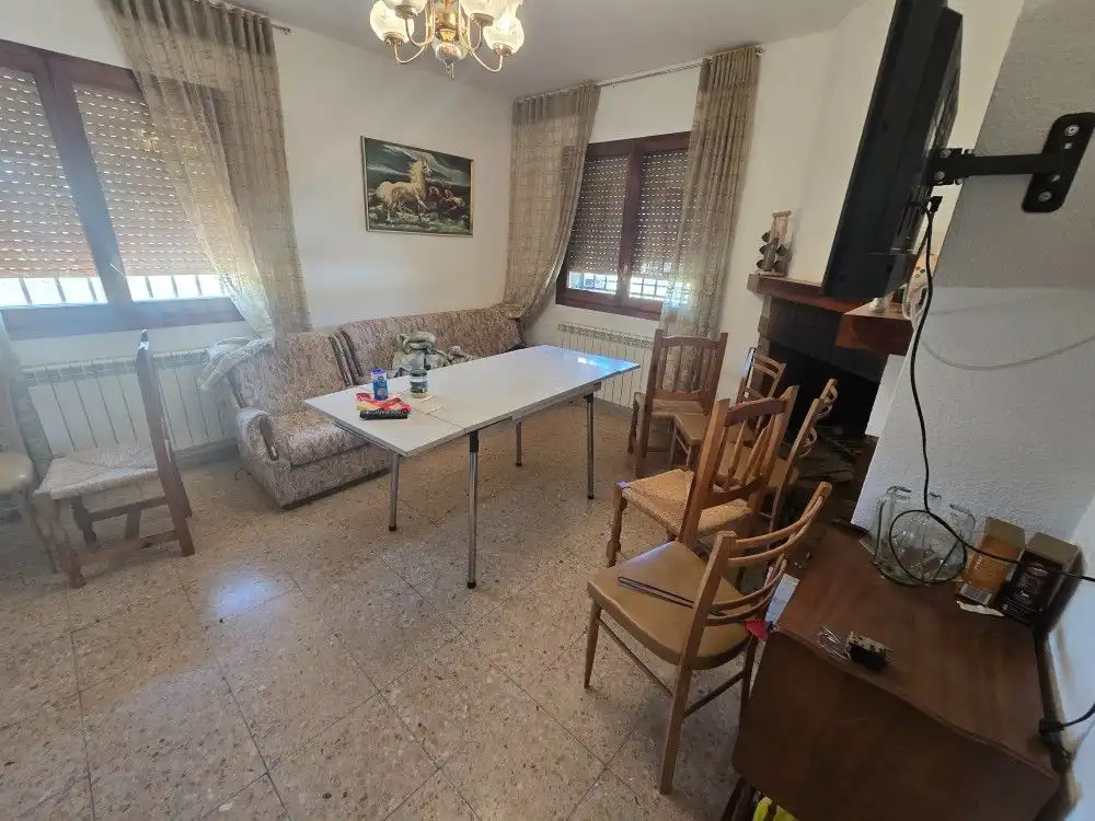Sala de estar de Casa o chalet en venta en Canal de Berdún con Jardín privado, Terraza y Trastero