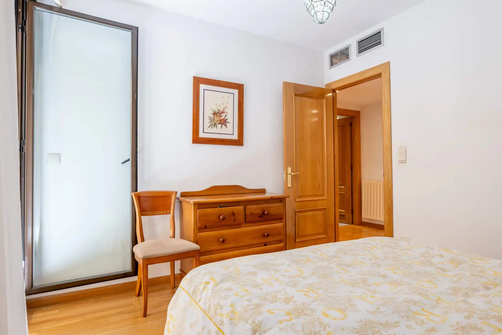 Bedroom of Duplexes for sale in Zaragoza  with Air Conditioner, Heating and Private garden