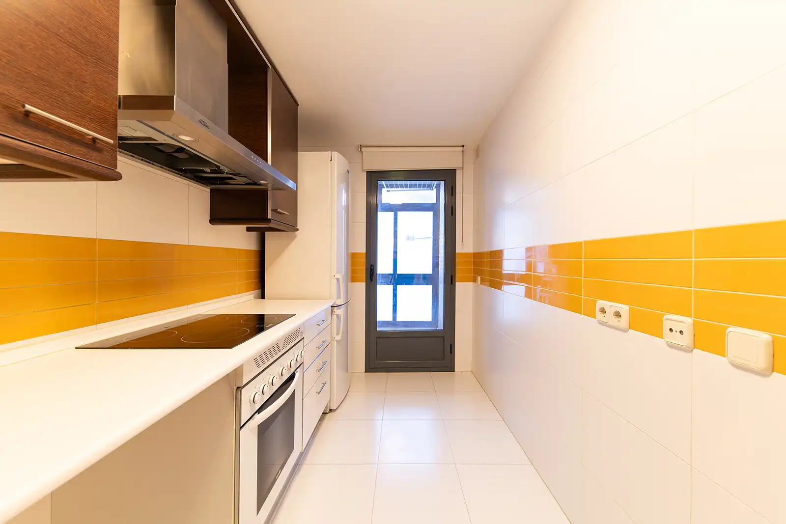 Cocina de Piso de alquiler en Las Rozas de Madrid con Aire acondicionado, Calefacción y Terraza