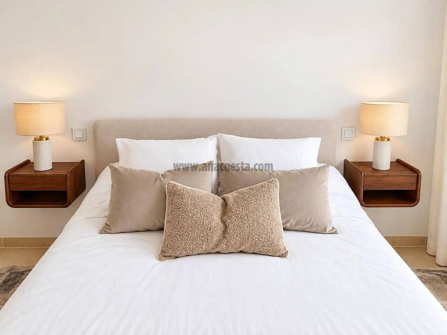 Apartamento con piscina en alquiler en Carlos Cano 16, imagen 9