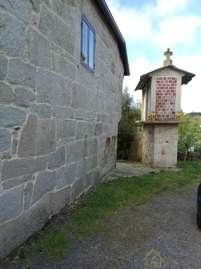Vista exterior de Casa o chalet en venta en Lugo