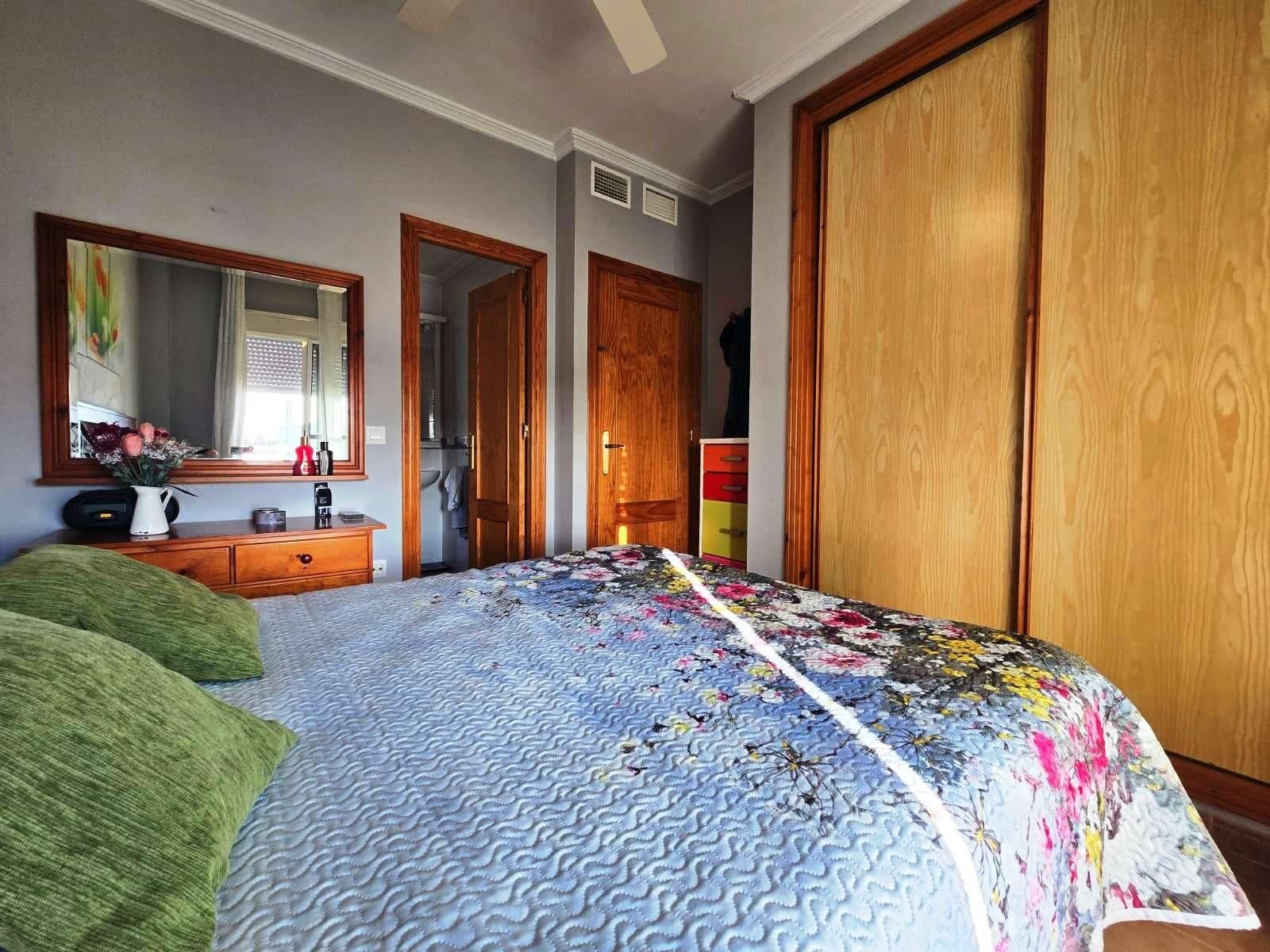 Habitación de Casa o chalet en venta en Bollullos de la Mitación con Aire acondicionado, Jardín privado y Terraza