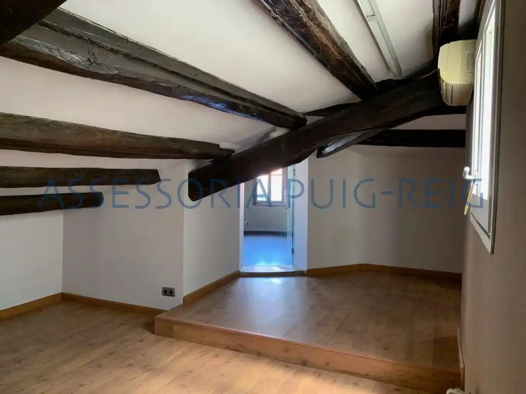 Dachboden zum Verkauf in Manresa mit Parkett und Terrasse