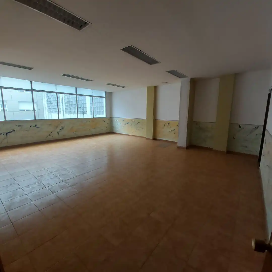 Büro zur Miete in Rosalía de Castro, imagen 4