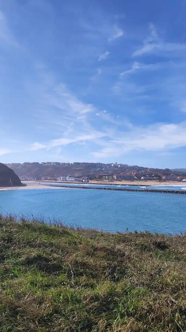 Vista exterior de Casa o chalet de alquiler en Miengo con Calefacción, Jardín privado y Amueblado