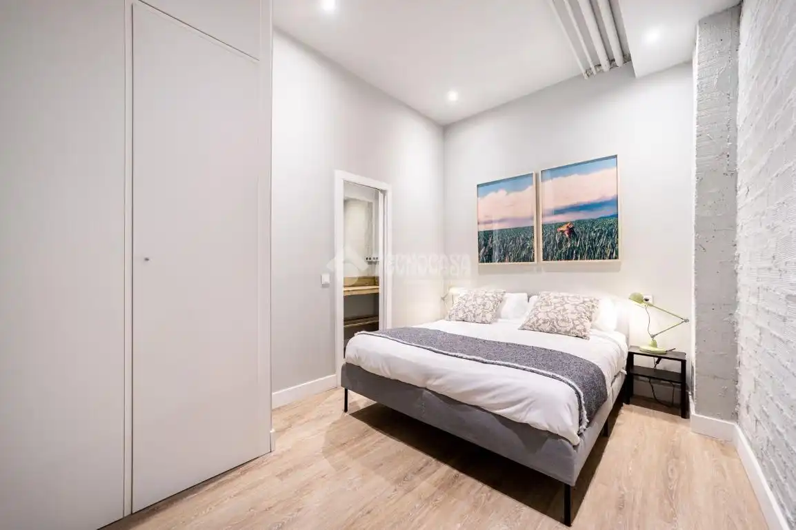 Bedroom of Flat for sale in Madrid