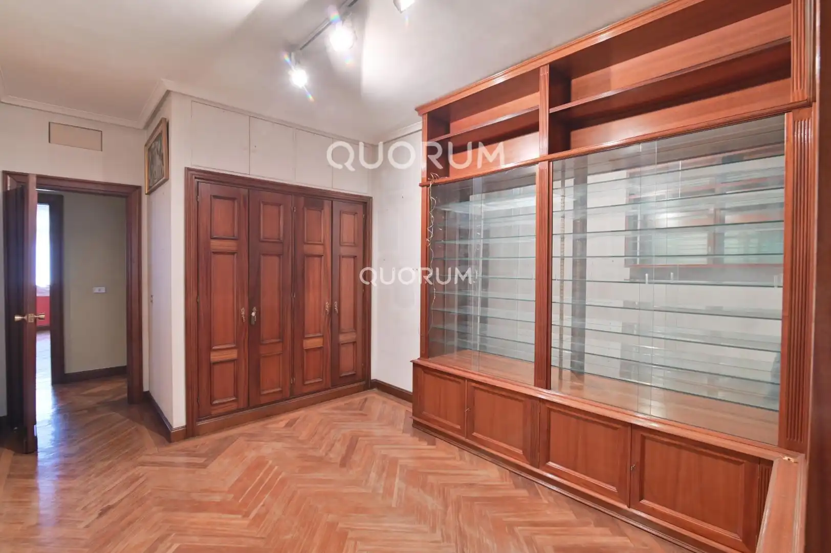Piso en venta en Bilbao  con Calefacción y Trastero