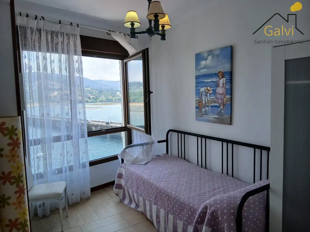 Schlafzimmer von Wohnung zum Verkauf in Pontedeume mit Heizung, Abstellraum und Möbliert