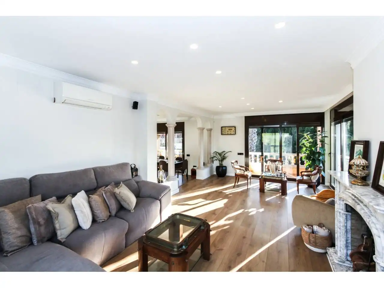 Sala de estar de Casa o chalet en venta en Lloret de Mar con Aire acondicionado, Calefacción y Jardín privado