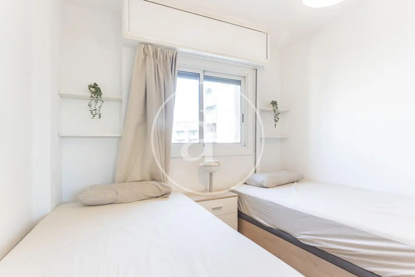 Habitación de Piso de alquiler en Barcelona con Amueblado y Balcón
