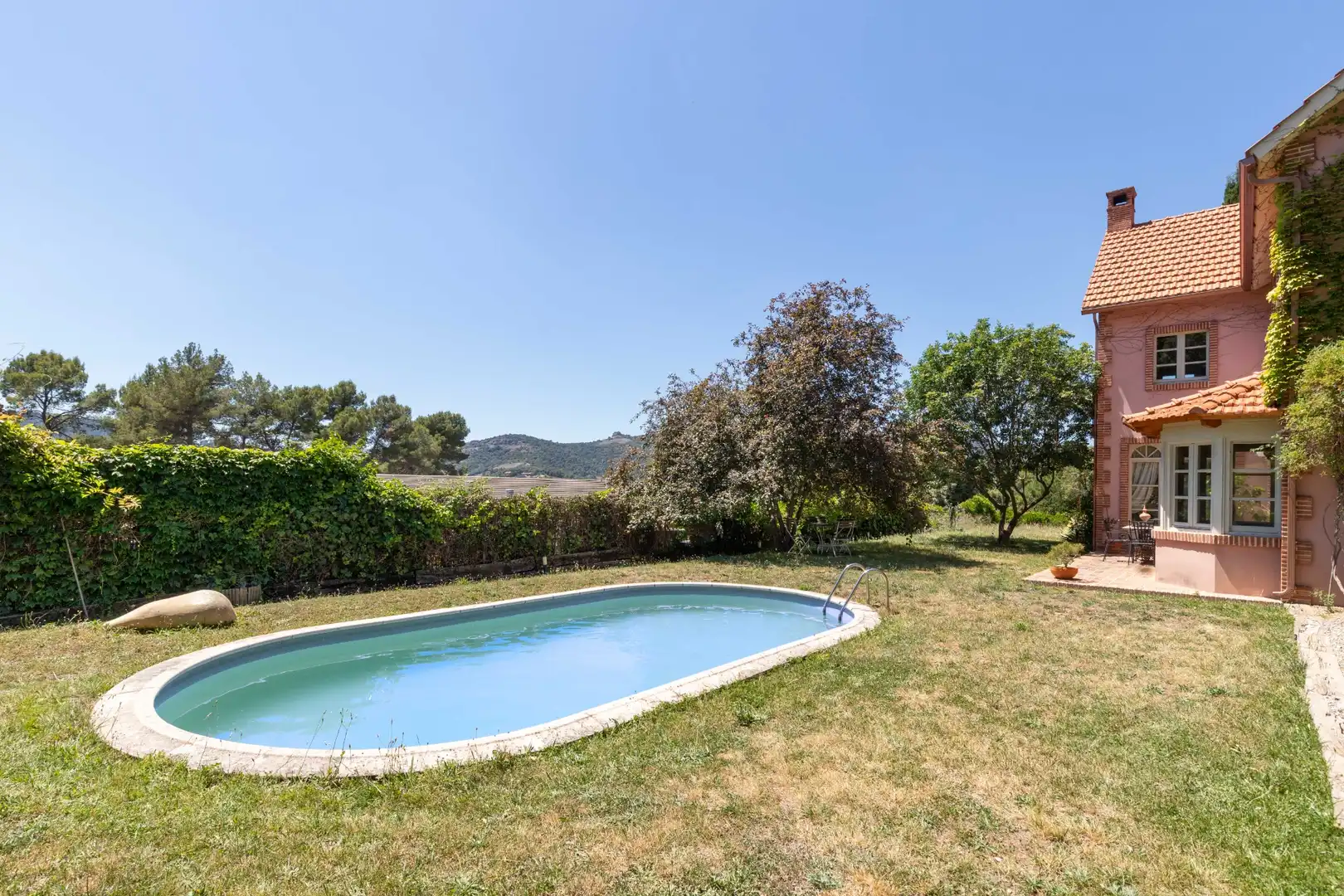 Schwimmbecken von Haus oder Chalet zum Verkauf in Matadepera mit Privatgarten und Schwimmbad
