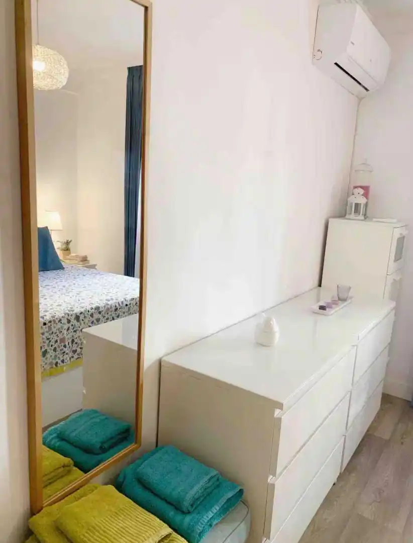 Schlafzimmer von Wohnung zum Verkauf in Cádiz mit Klimaanlage