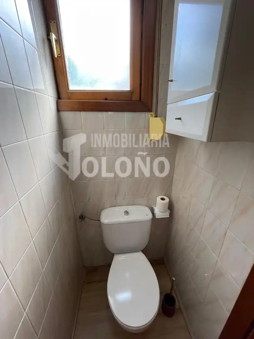 Baño de Casa o chalet en venta en Ollauri con Calefacción, Jardín privado y Parquet