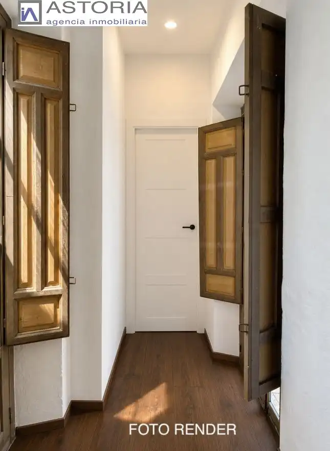 Ático en venta en Granada con Balcón