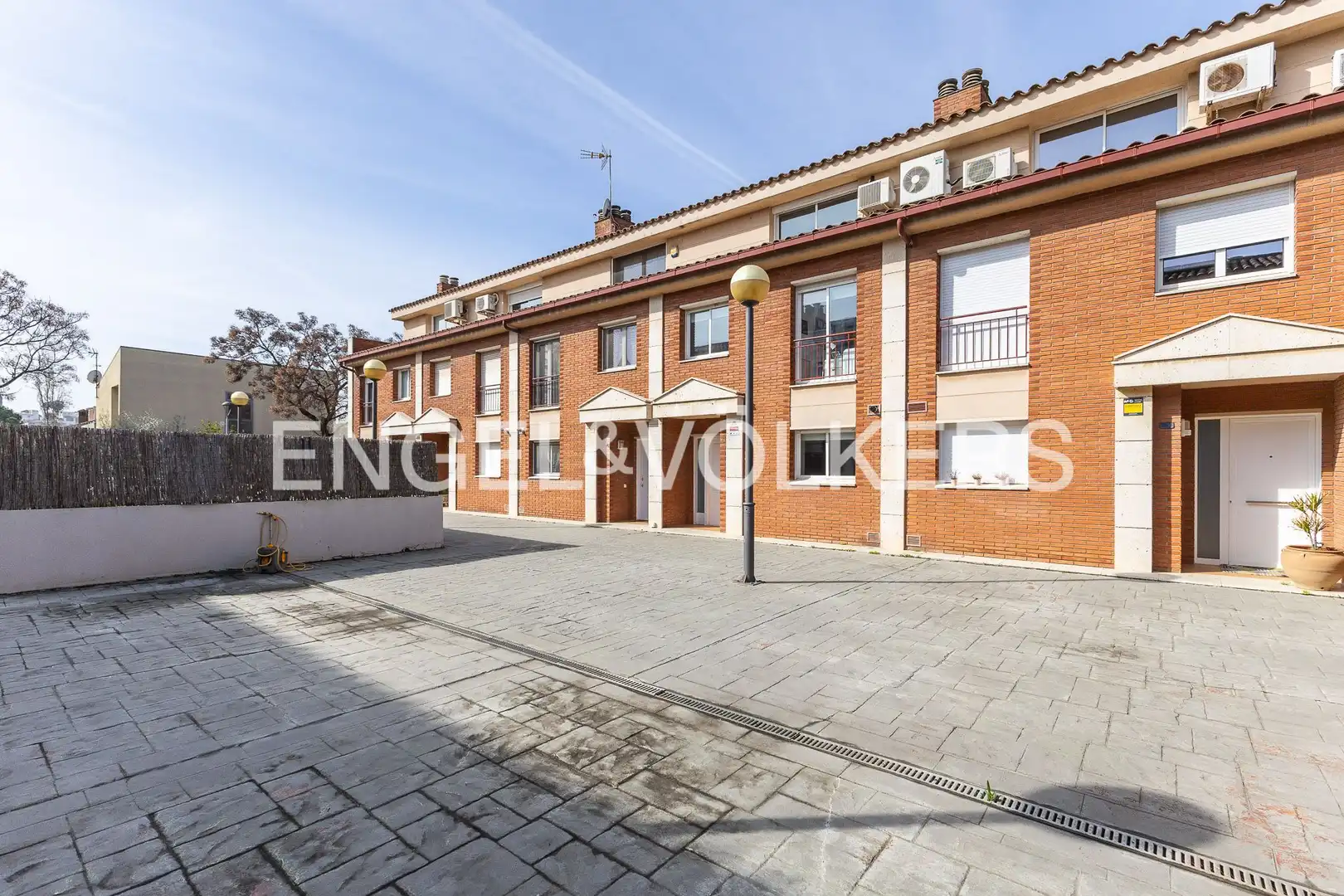 Exterior view of Houses for sale in Sant Cugat del Vallès  with Heating and Private garden