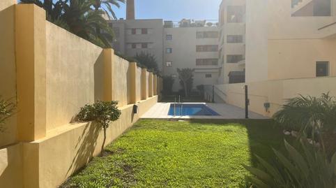 Foto 3 de Piso en venta en Paseo Marítimo de Levante, Málaga