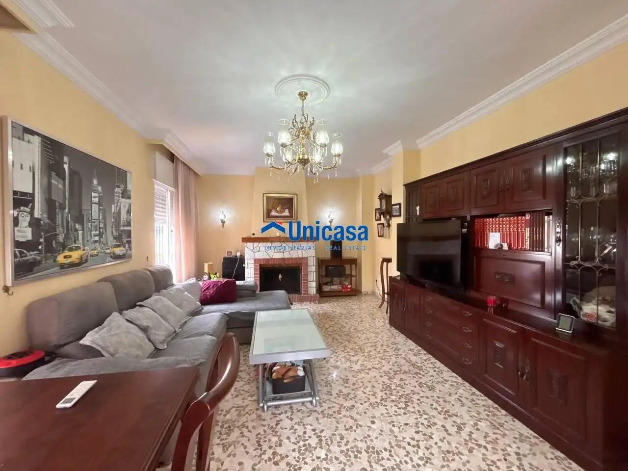 Sala d'estar de Casa o xalet en venda en Puerto de la Torre - Atabal