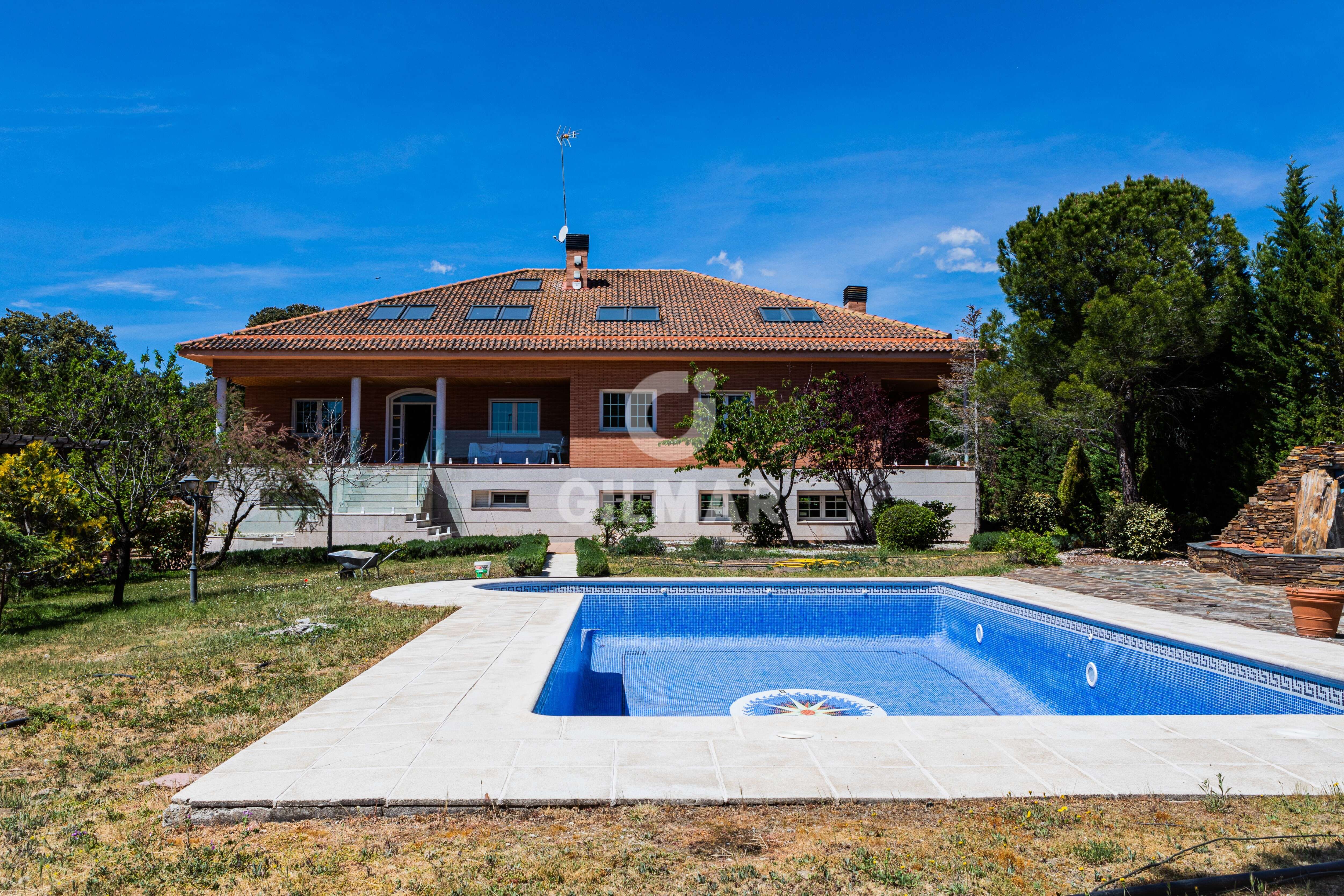 Garden of House or chalet for sale in El Escorial  with Heating, Private garden and Swimming Pool