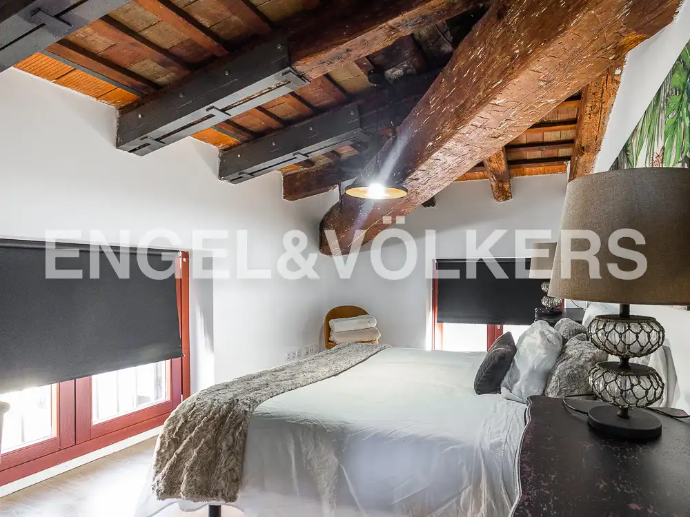Sala d'estar de Àtic de lloguer en Valencia amb Aire condicionat, Calefacció i Parquet