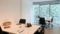 Office to rent in  Madrid Capital  with Air Conditioner, Heating and Furnished