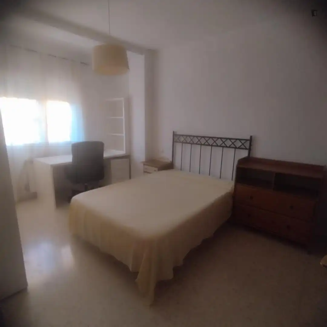 Habitación en Cerrillo de Maracena - Periodistas