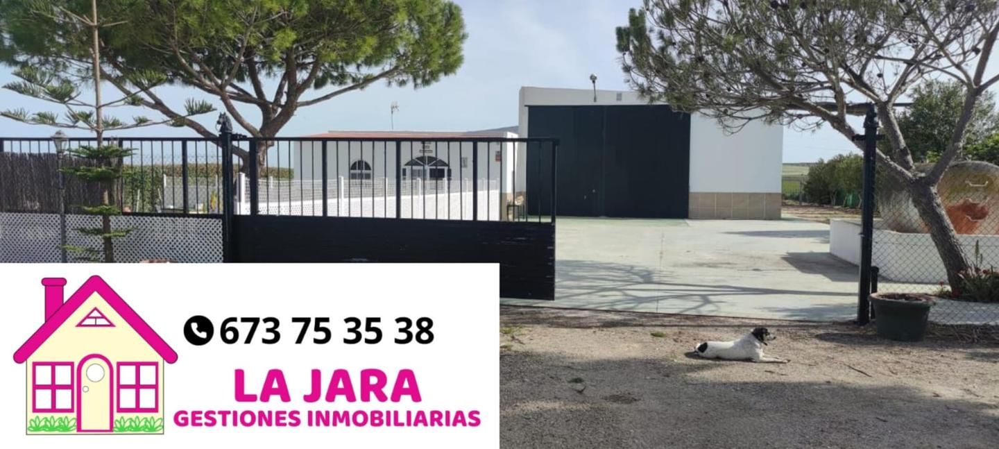 Vista exterior de Residencial en venda en El Puerto de Santa María
