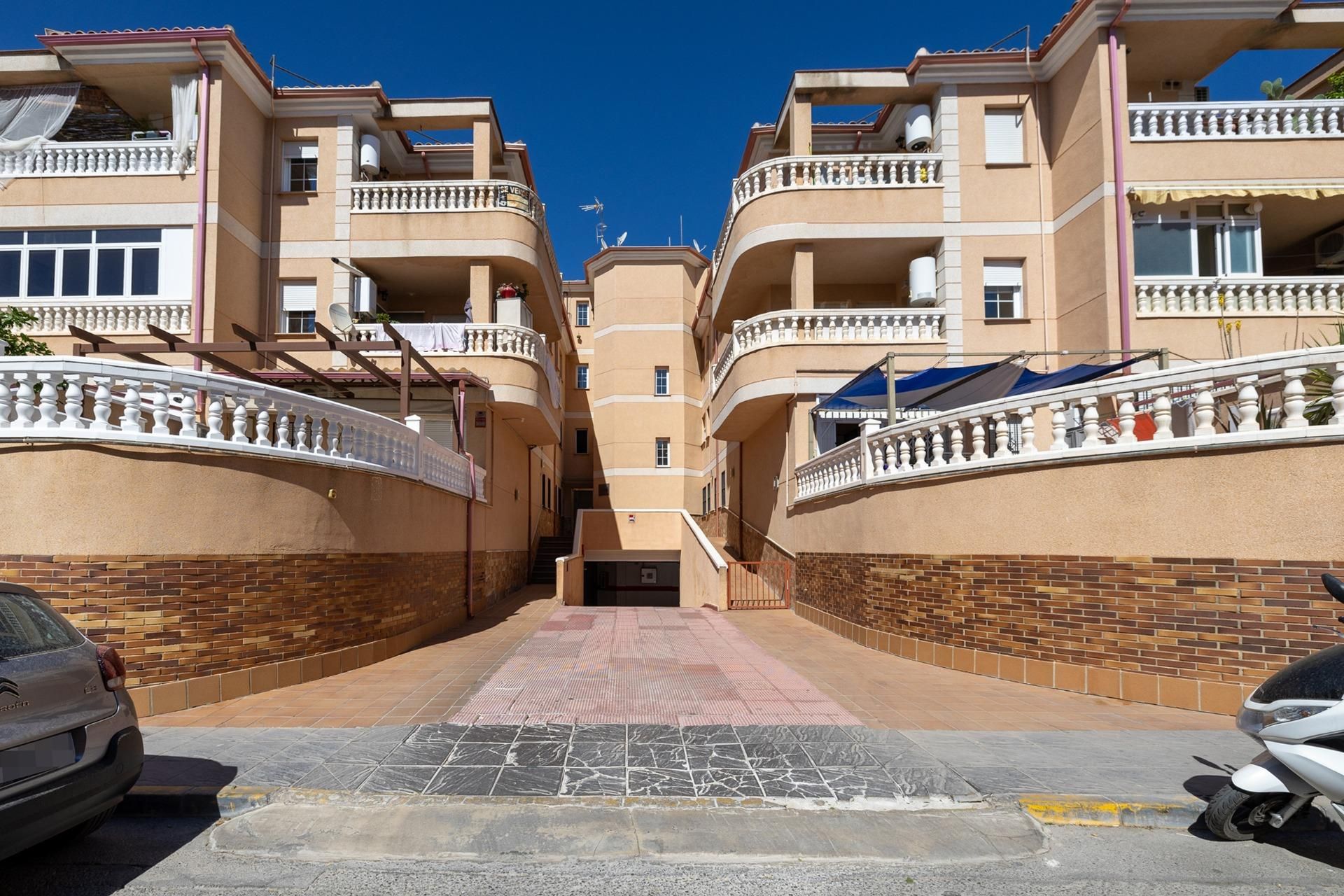 Piso en venta en Residencial Triana - Barrio Alto
