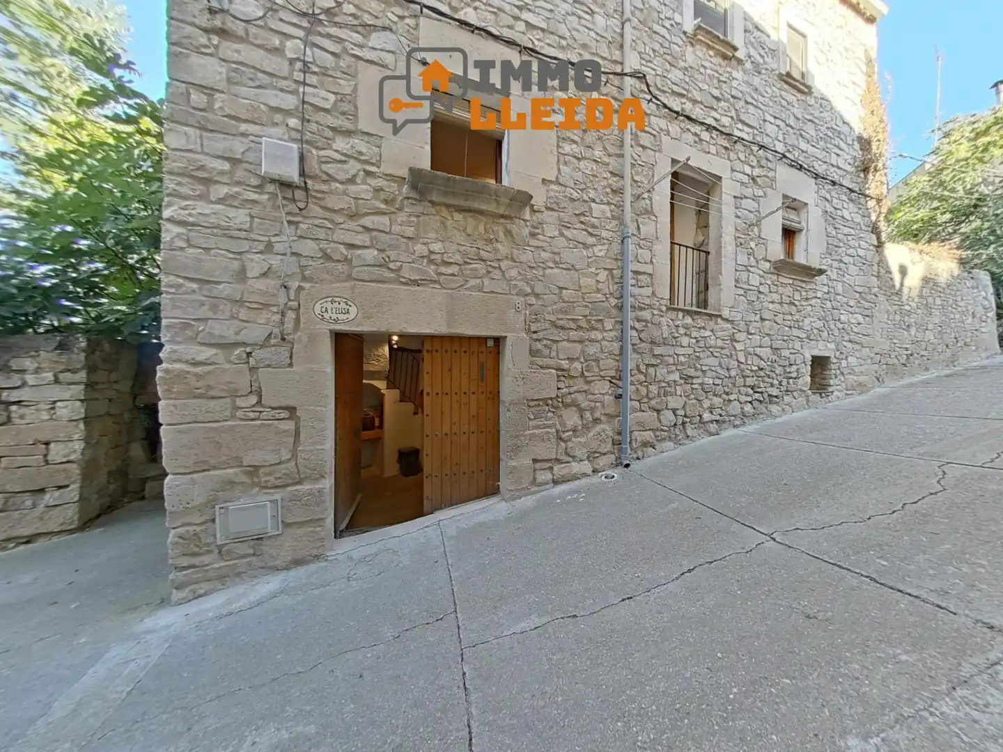 Exterior view of Houses for sale in Nalec  with Storage room, Furnished and Balcony