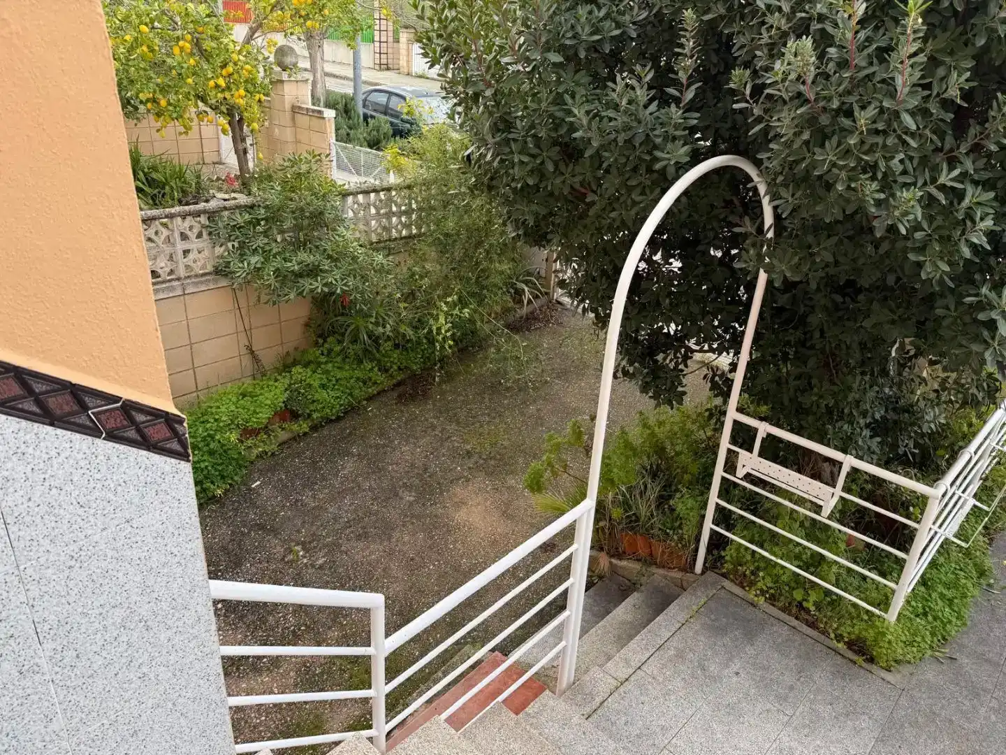 Terrassa de Casa adosada en venda en Cáceres amb Aire condicionat, Jardí privat i Traster