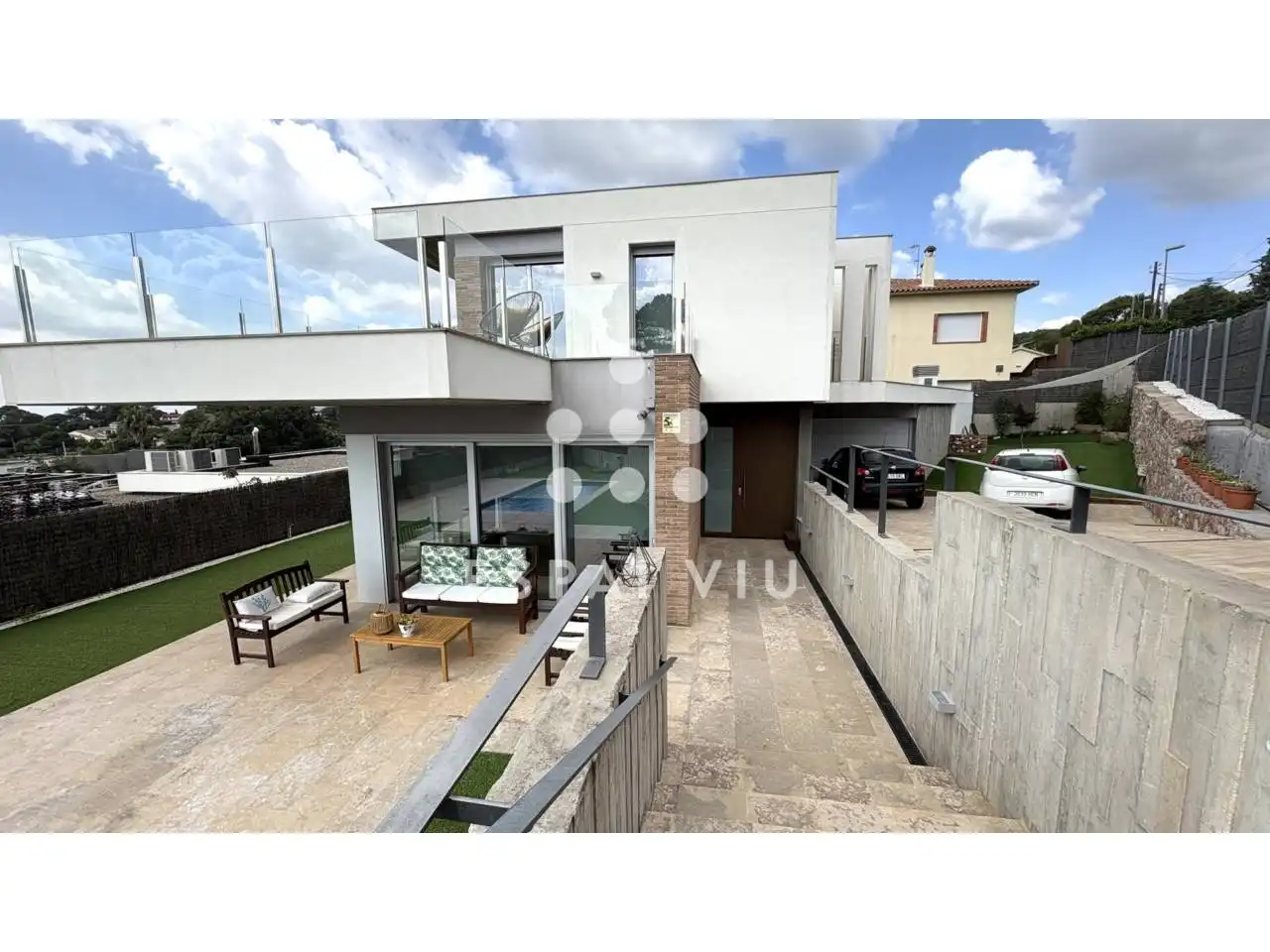 Vista exterior de Casa o xalet en venda en Matadepera amb Aire condicionat, Calefacció i Jardí privat