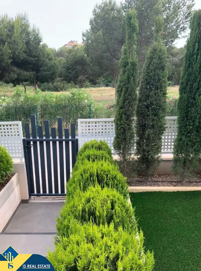 Jardí de Casa o xalet de lloguer en Orihuela amb Aire condicionat, Calefacció i Jardí privat