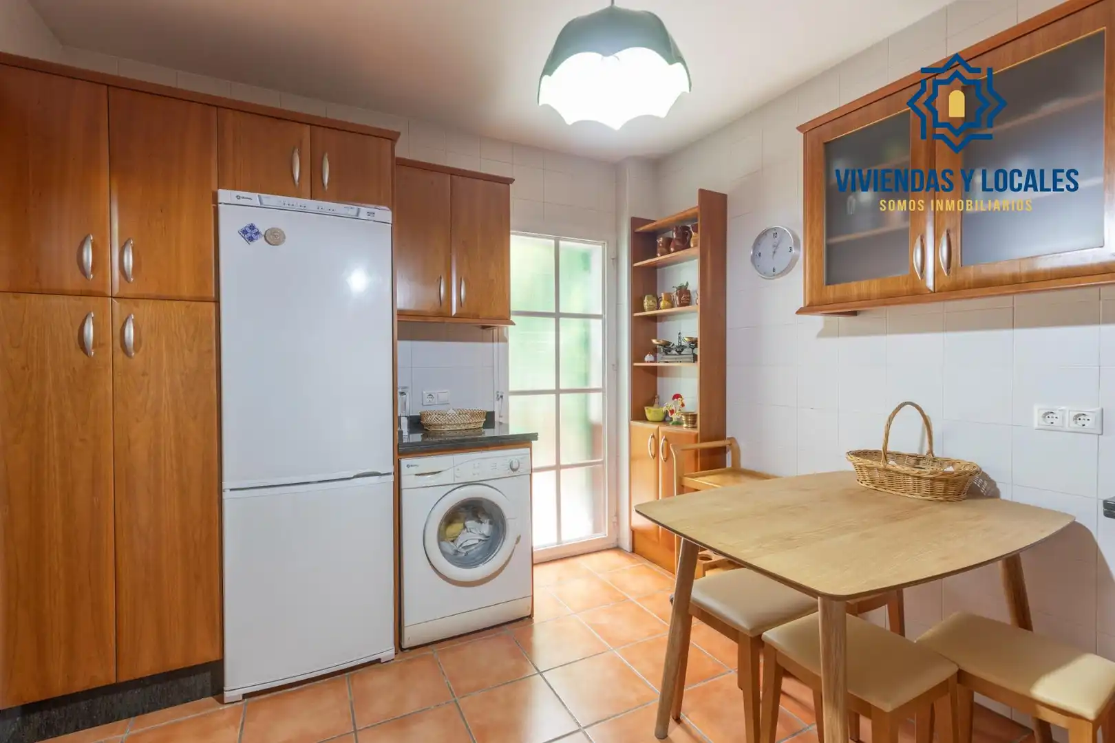 Cocina de Casa o chalet en venta en La Zubia con Aire acondicionado, Calefacción y Jardín privado