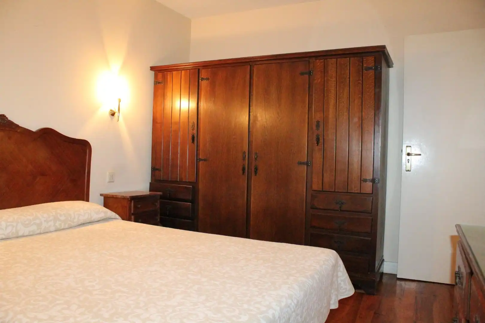Dormitori de Casa o xalet en venda en Donostia - San Sebastián  amb Aire condicionat, Calefacció i Traster