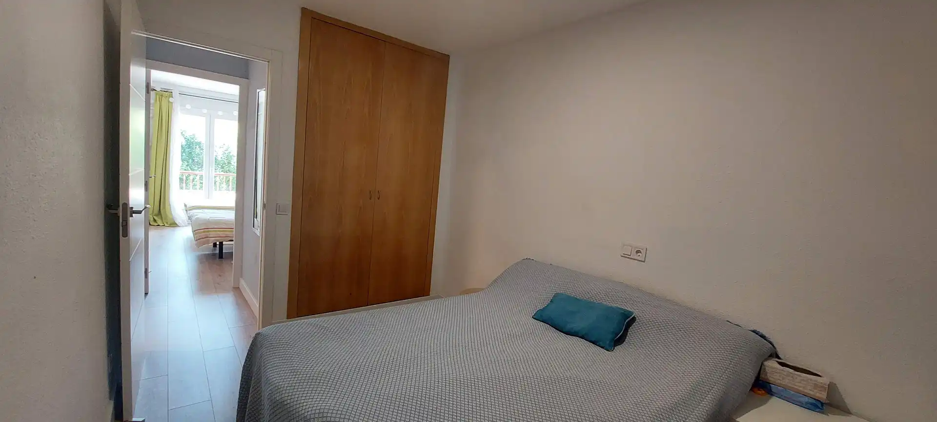 Schlafzimmer von Wohnung zum Verkauf in Salou mit Klimaanlage, Heizung und Abstellraum