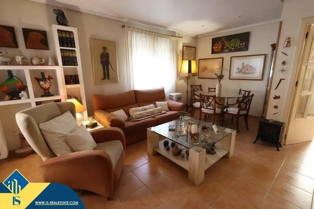 Detached house with pool for sale in Los Balcones - Los Altos, imagen 9