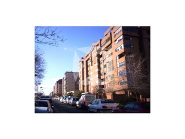 Pis amb ascensor de lloguer a Avenida Ruta De La Plata