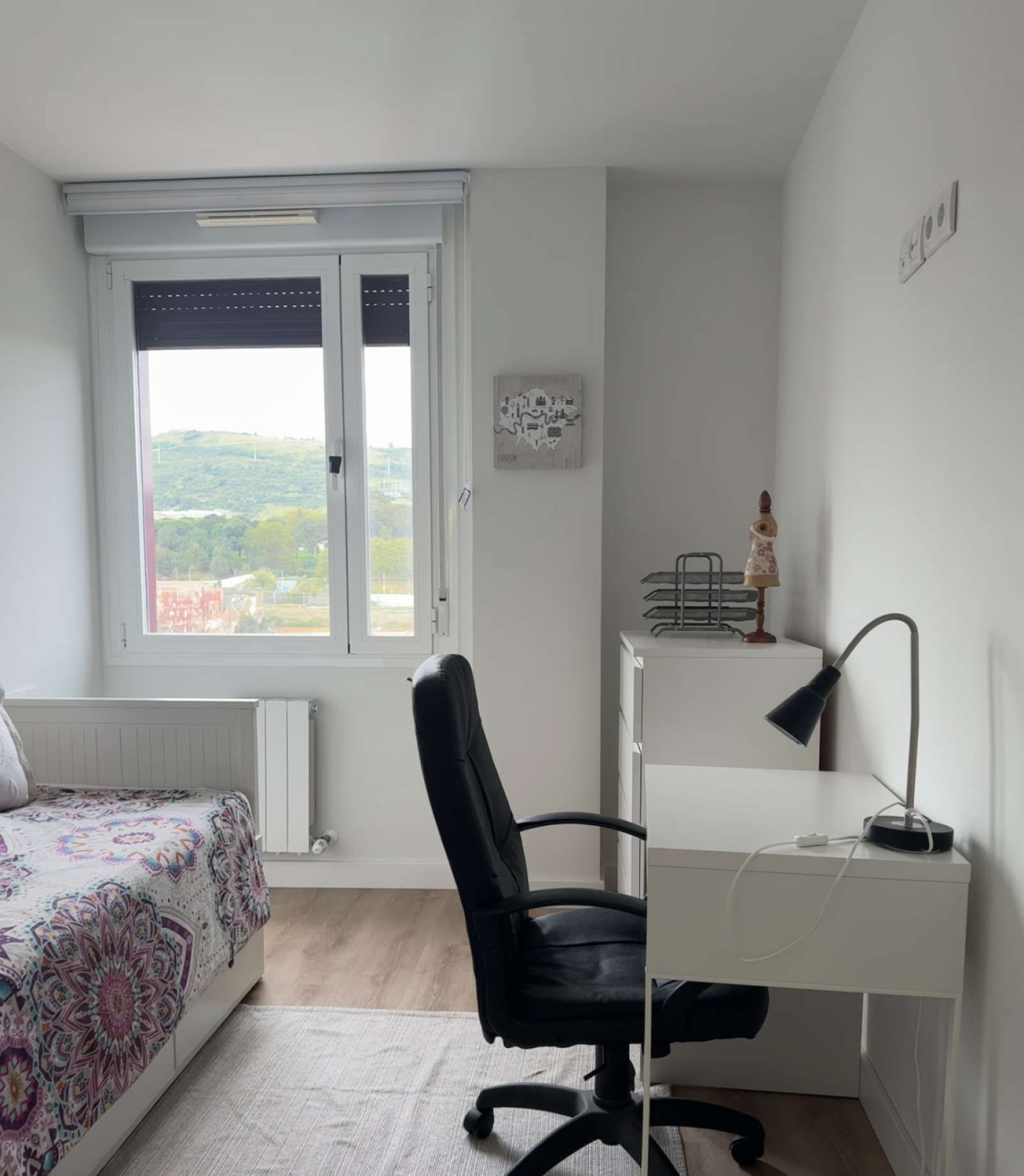 Dormitori de Pis per a compartir en Bilbao  amb Aire condicionat, Calefacció i Terrassa