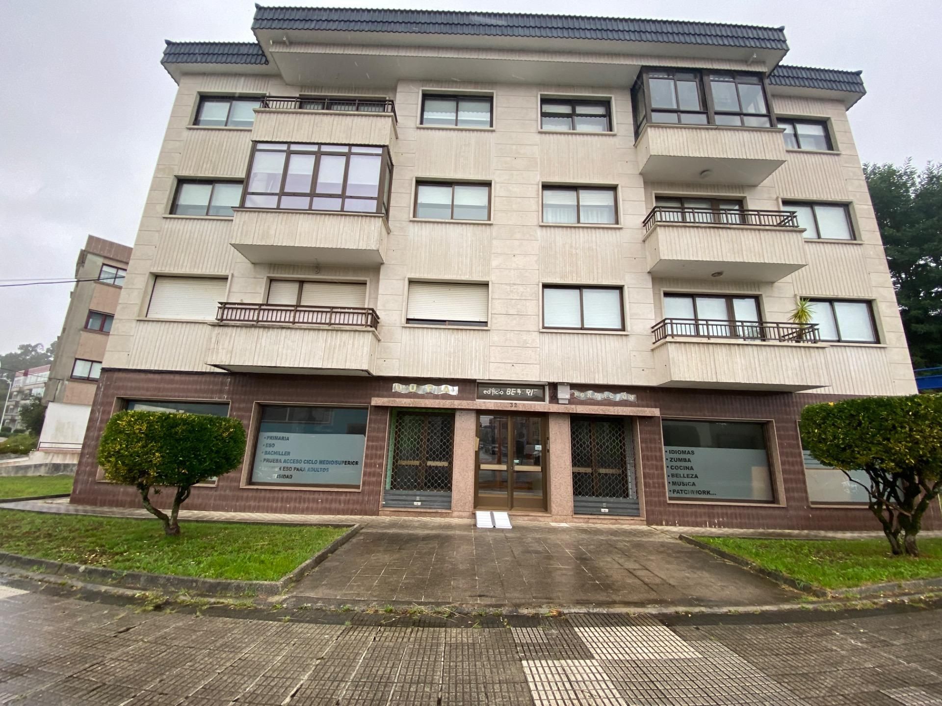 Exterior view of Premises for sale in Pontevedra Capital 