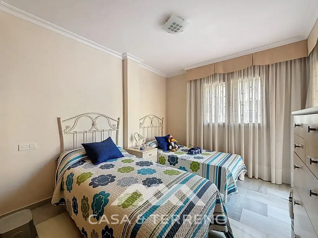 Vivienda con piscina en venta en Calle Rioja, imagen 25