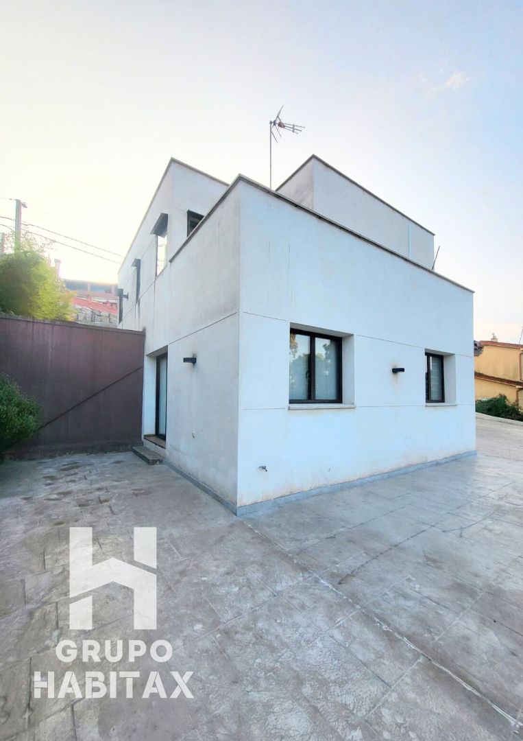 Vista exterior de Casa o chalet en venta en Lliçà d'Amunt con Aire acondicionado, Calefacción y Jardín privado