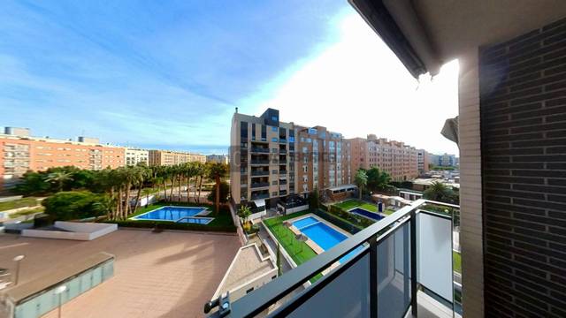 Piso en Venta en  Levante en Nou Benicalap