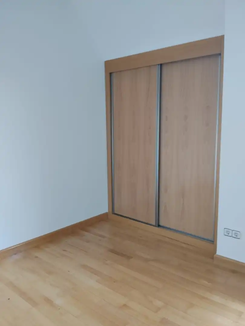 Dormitori de Dúplex de lloguer en Pozuelo de Alarcón amb Aire condicionat, Calefacció i Terrassa