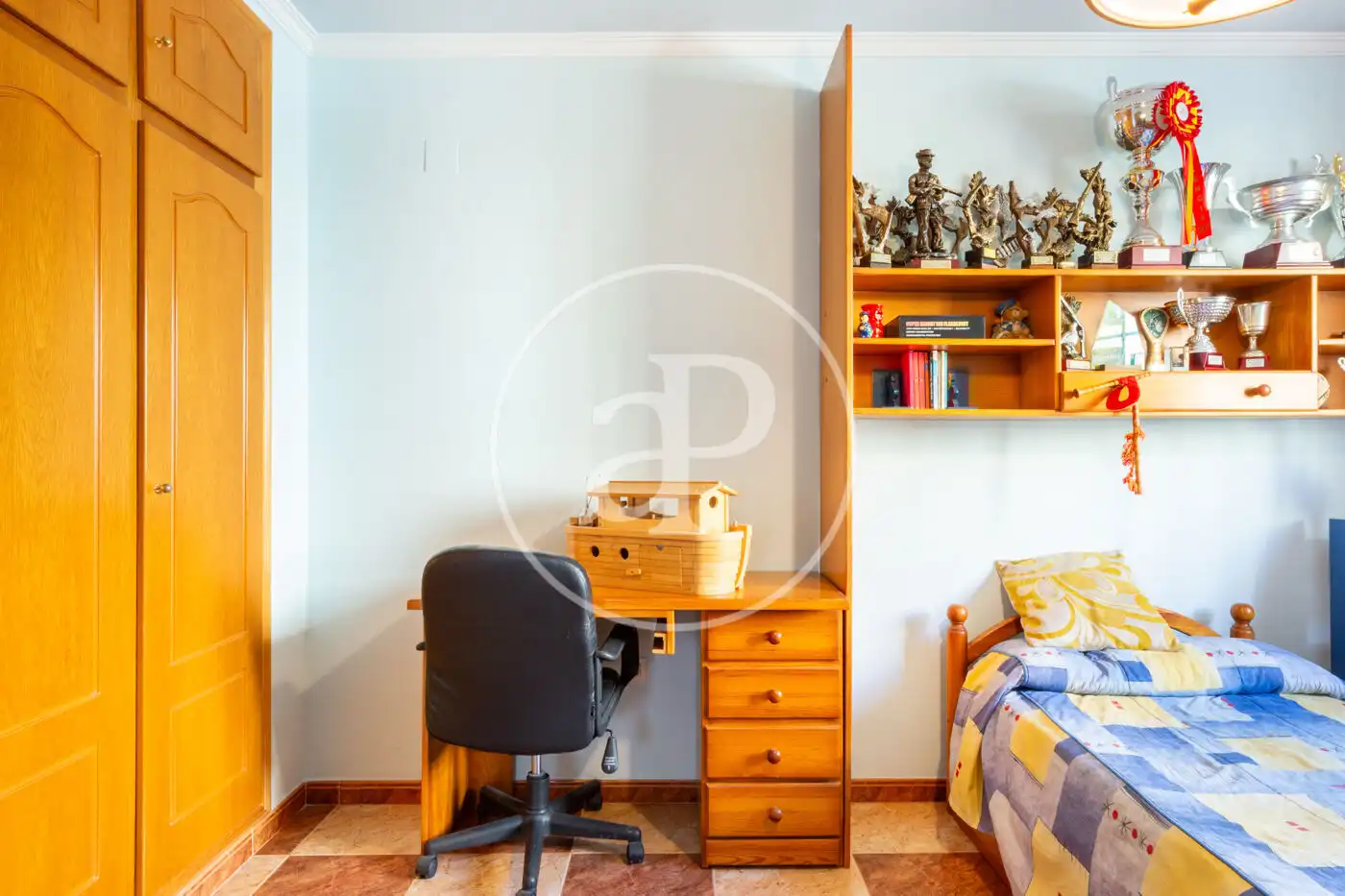 Habitación de Casa adosada en venta en Burriana / Borriana con Calefacción, Jardín privado y Terraza
