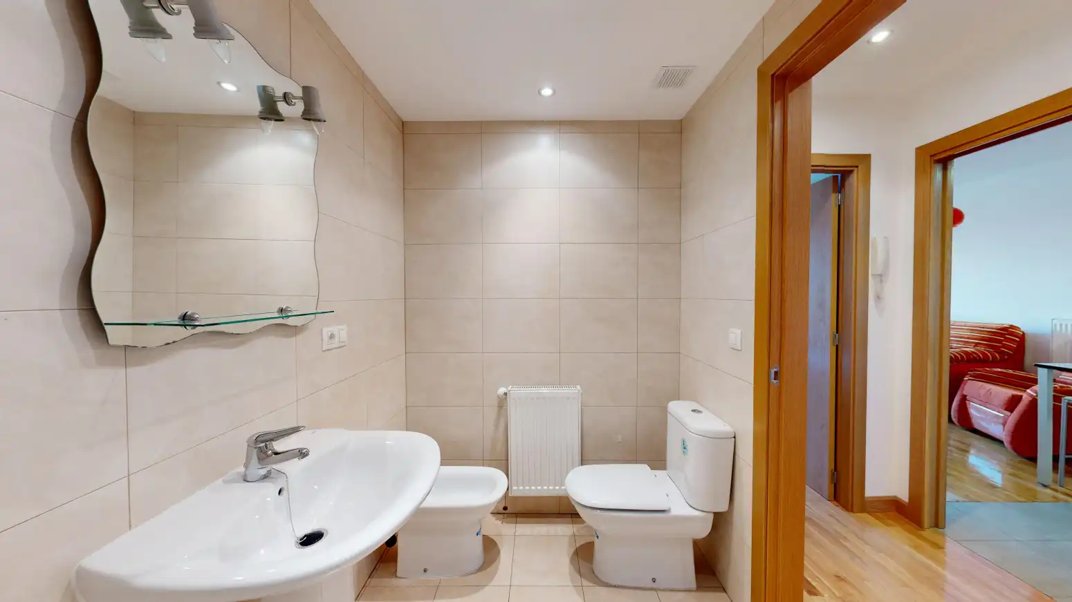 Baño de Piso en venta en Caparroso con Calefacción, Parquet y Trastero