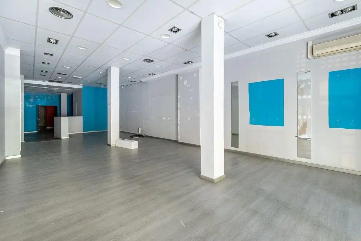 Local comercial de lloguer a Beiro, imagen 5