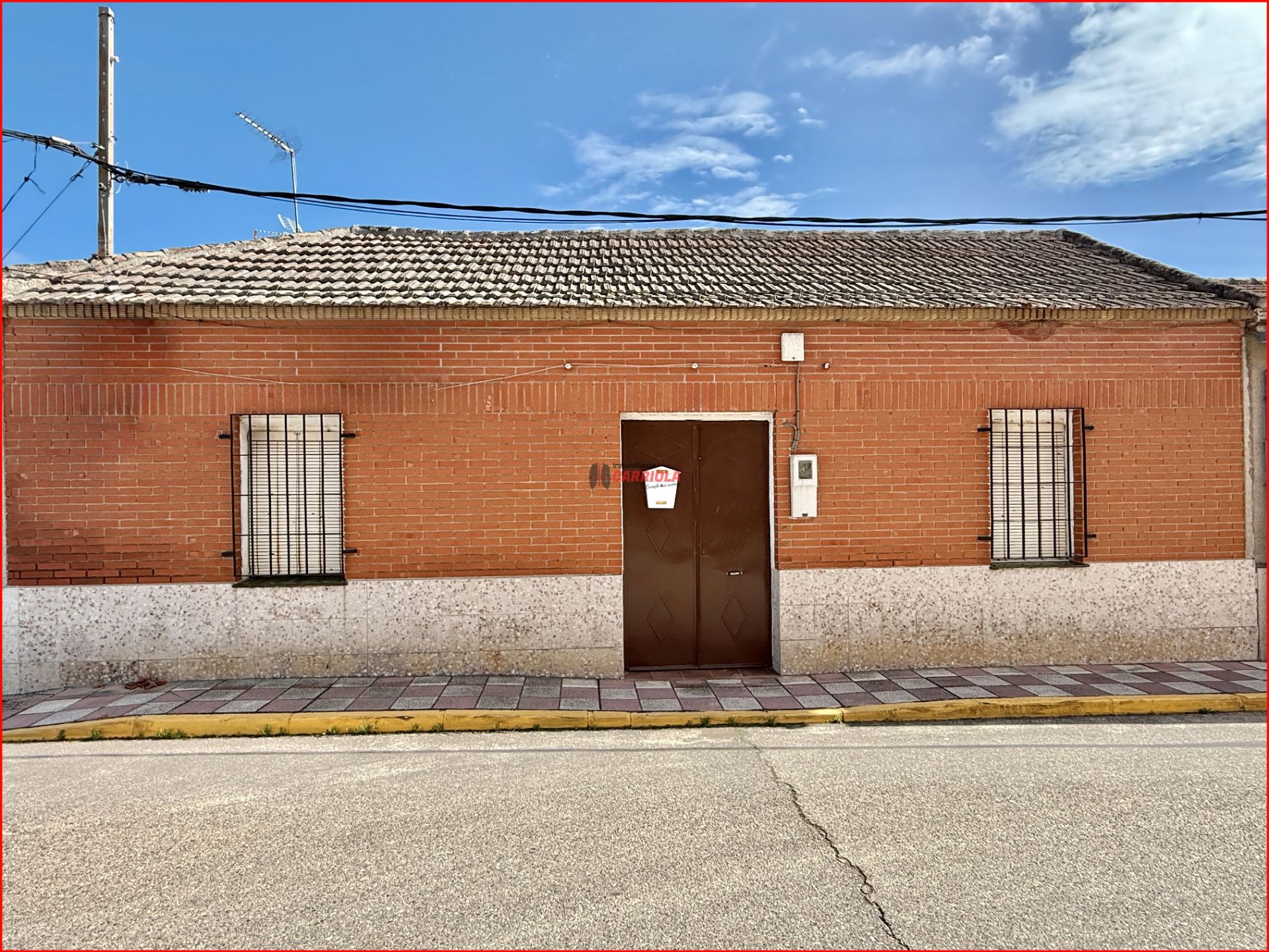 Exterior view of Single-family semi-detached for sale in Gerindote  with Furnished