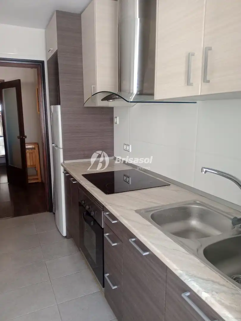 Kitchen of Apartments for sale in Cambrils  with Air Conditioner, Parquet flooring and Balcony