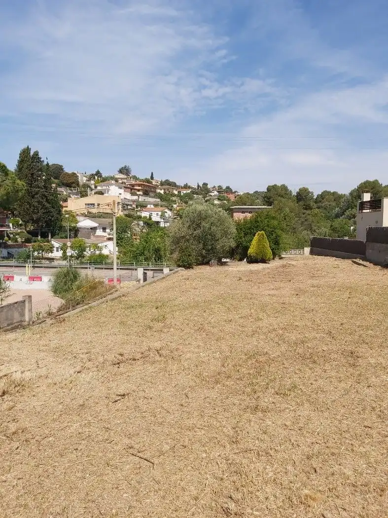 Residential land for sale in Avinguda Vallserrat, imagen 2